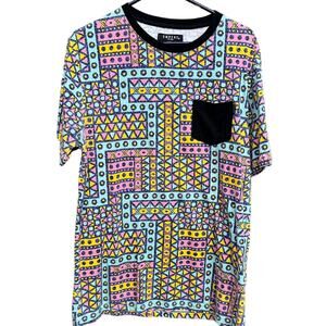 Retro Empyre 90s geometric shapes pocket t-shirt Size Large